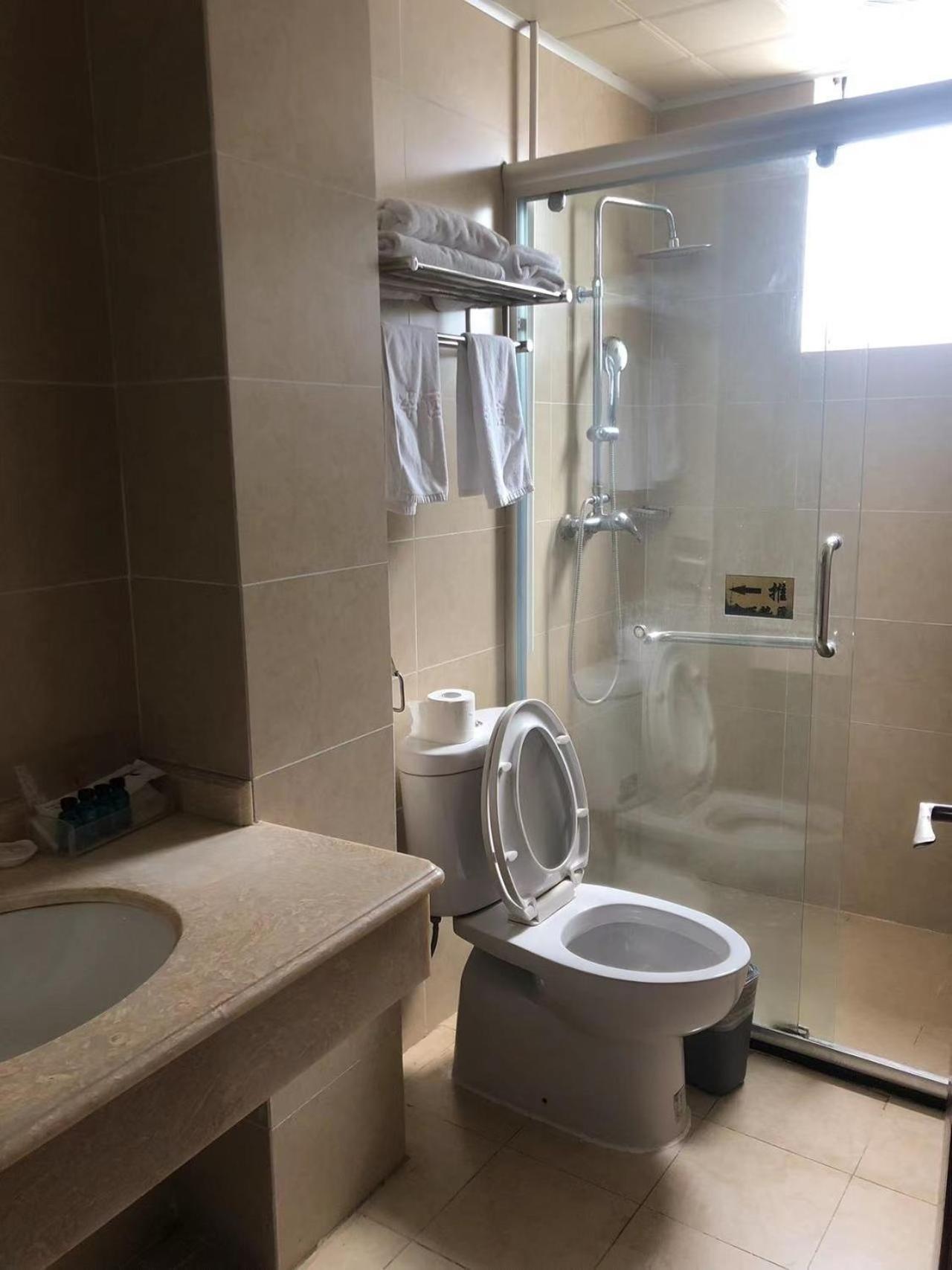 Chengdu Sichuan University Budget Hotel מראה חיצוני תמונה