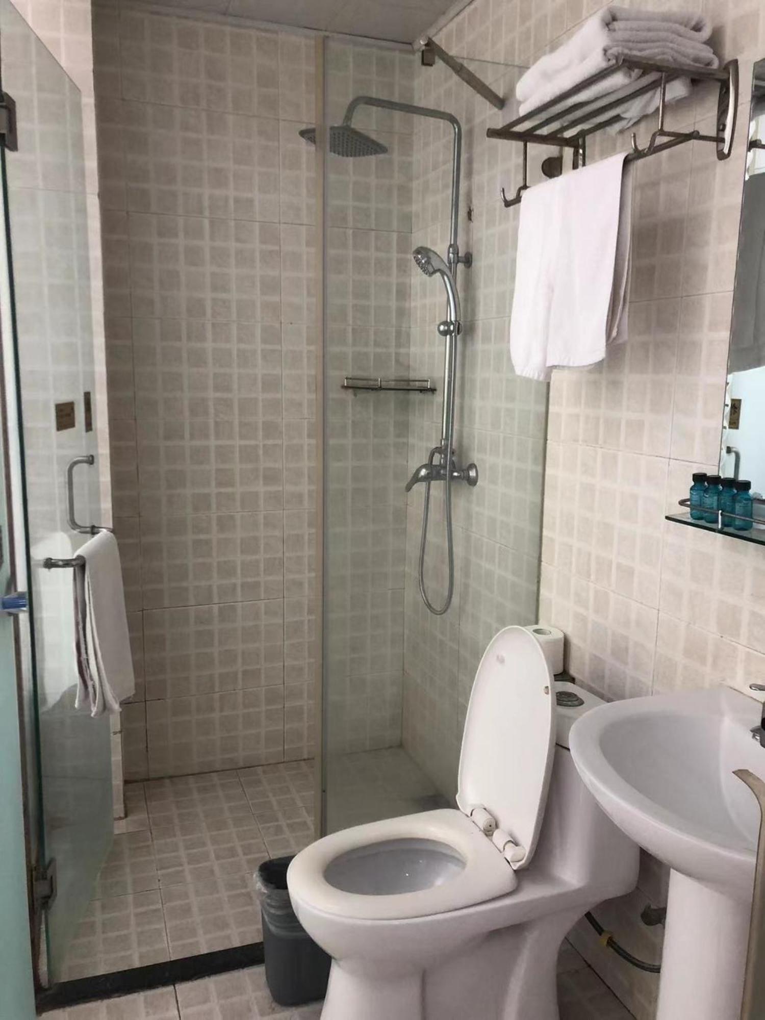 Chengdu Sichuan University Budget Hotel מראה חיצוני תמונה